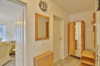 Duhner Brise, DB16 - 1