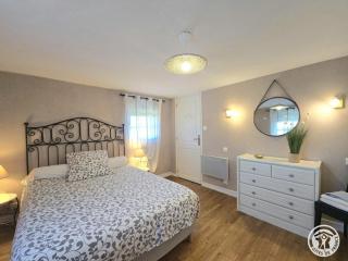 Gîte en Périgord avec jardin clos et cheminée - FR-1-616-232 - 3