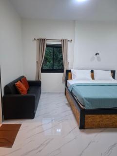 Patcharin lanta gardan house - 7