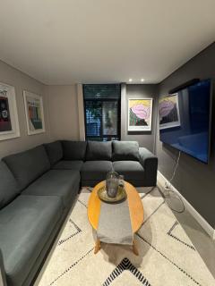 Spacious quiet and beautiful country house - 0