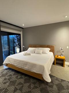 Spacious quiet and beautiful country house - 4