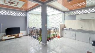 5 Bedrooms Homestay in Jogja-Kangen Homestay Sidokarto - 1