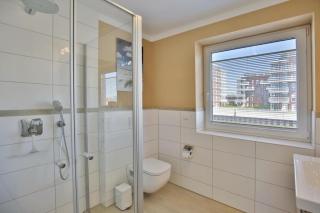 City Marina, CM24d - 1