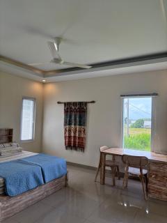 Beachside Escape in Kedungu Calm Room Close to Surf Break - 2