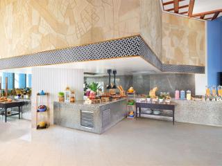 Novotel New Delhi City Centre - 4