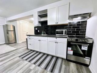 Sky Cove - Modern Comfort, Simple, Cozy, Central - 8