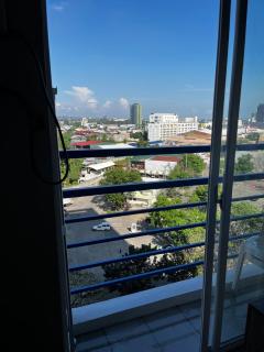 The 4 Simple & Homey 1BR Condominium - 1