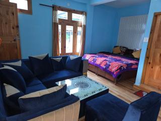 Shivaay guest house - 8