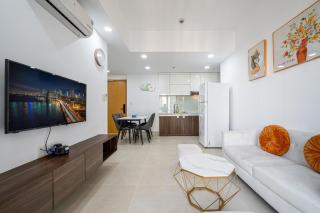 Make yourself at Home T1 2BR apt Free pool gym - 9