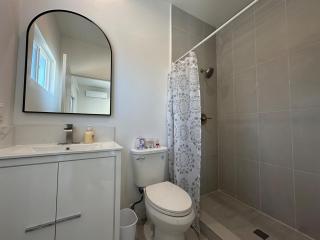 Brand New Muji Style 3B3B Retreat with Courtyard - Walnut - 1