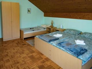 One Bedroom Magic Room 1 - 1