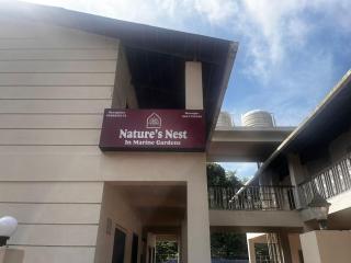 Natures Nest In Marine Gardens - 7