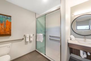 MainStay Suites Fort Myers East I-75 - 2