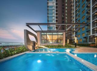 Convenient 1 bed condo Hua Mak - 2