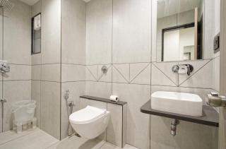 The Grand Platinum Hotel - 7