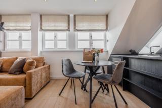 Living Lorens No 12 - 3