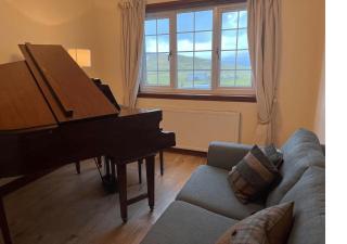 Coastal home in Luskentyre - 9