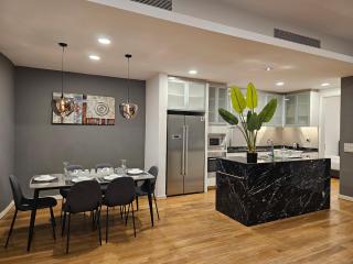 Cozy Spacious Loft St Mary Bukit Bintang Pavilion - 9