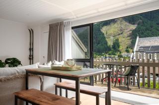 Central City Queenstown Retreat - 3 Bedroom Apartment - 6