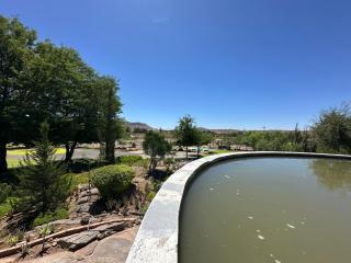 White House Cottage - 1