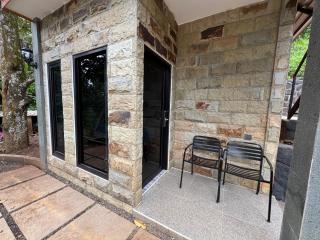 Villa Garden Grove - 8