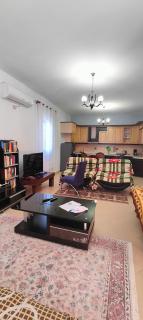 Great 2BR Retreat for Families and Friends! - 0