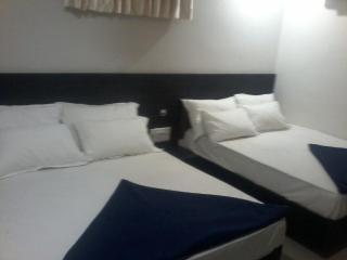 Hotel Global Inn - 2