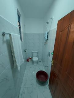 The Lakeside Apartments - 7