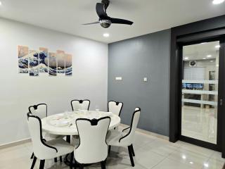 峇株巴辖皇子城现代简约风格民宿 - 1