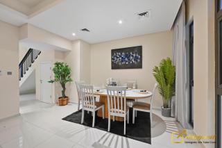 Dubai Private Pool villa Damac Hills 2 deleguest - 2