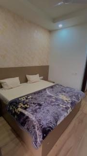 Kaveri city centre delta 1 greater Noida near delta 1 metro station - 2