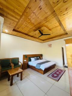 Vistaar Hotels & Resorts - 0