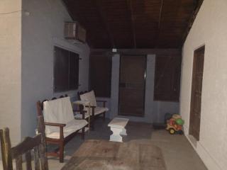 Casa con Pileta en Paso - 4