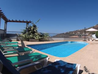 Villa Abreu - A Wonderful Ocean View - Calheta - 9