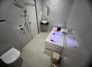 Hotel Revelon Grand - 7