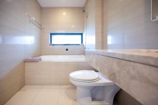 Beautiful 1 bed with huge Lumpini park view - 3