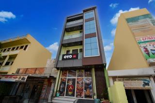 SPOT ON Hotel The Baithak & Restaurant - 2