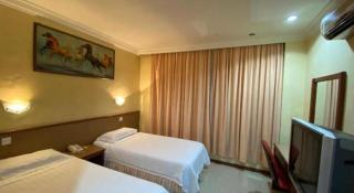 OYO 89958 Hotel Umimas - 3