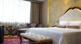 Riverside International Hotel - 9