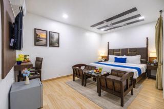 Hotel Downtown by Quadis - East of Kailash - 5