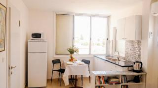 BEAU 2 PIECES, 3 Min KIKAR, PROPRE ET CALME - 0