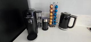 Modern Bassendean Abode - 3