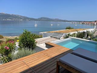 Villa Aurora, 1 bedroom private pool ideal for 1 or 2 people - 3