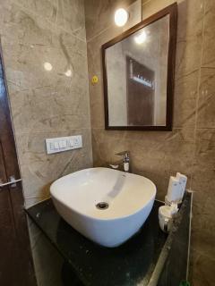 Oxyzone Villa A Luxury Retreat in Pure Air - 6