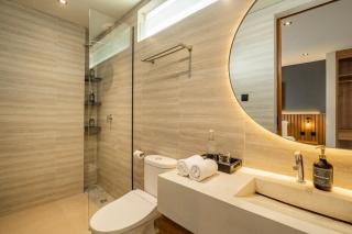 Private Pool Villa Overlooking Rice Fields - 1