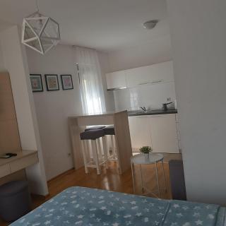 Apartments Karamarković - 6