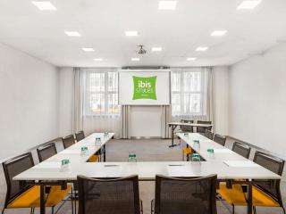 Ibis Styles Budapest City - 8