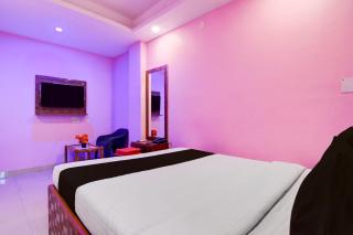 Hotel O Golden Star - 6