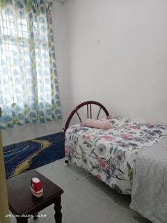 Homestay Casa Mutiara - Paka - 7