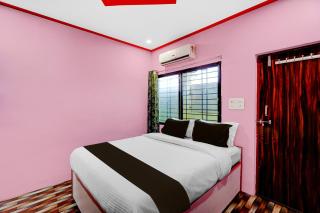 SPOT ON Hotel Stop Point - 2